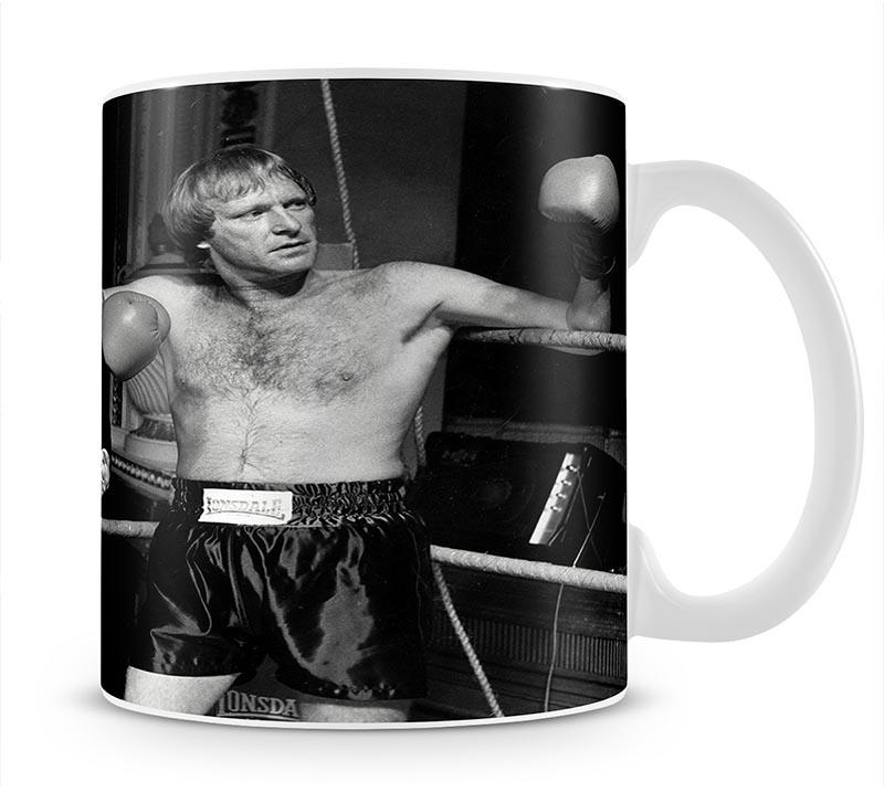 Dennis Waterman and George Cole filming Minder Mug - Canvas Art Rocks - 1