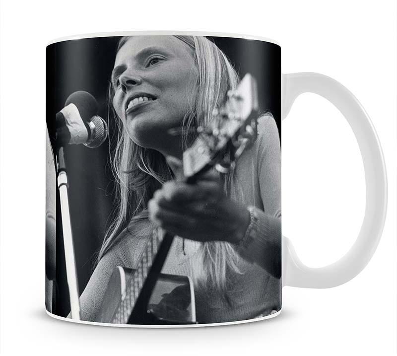 Joni Mitchell at a pop festival Mug - Canvas Art Rocks - 1