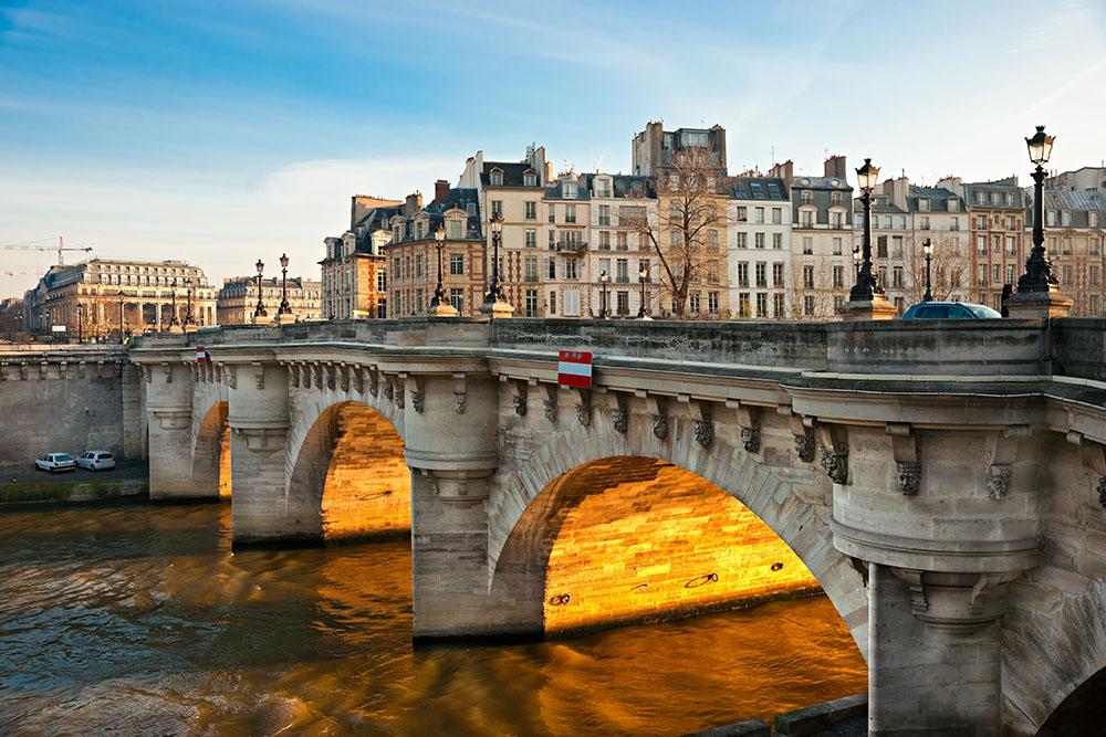 Pont neuf Ile de la Cite Wall Mural Wallpaper - Canvas Art Rocks - 1
