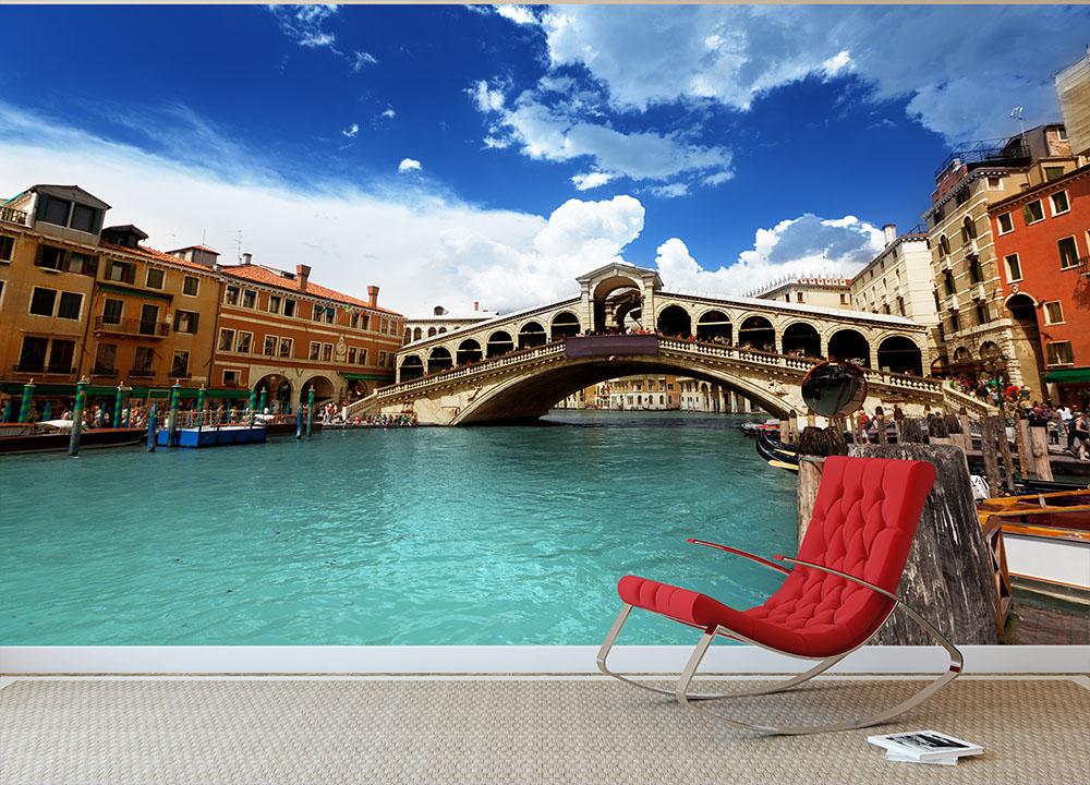 Rialto bridge in Venice Wall Mural Wallpaper - Canvas Art Rocks - 2