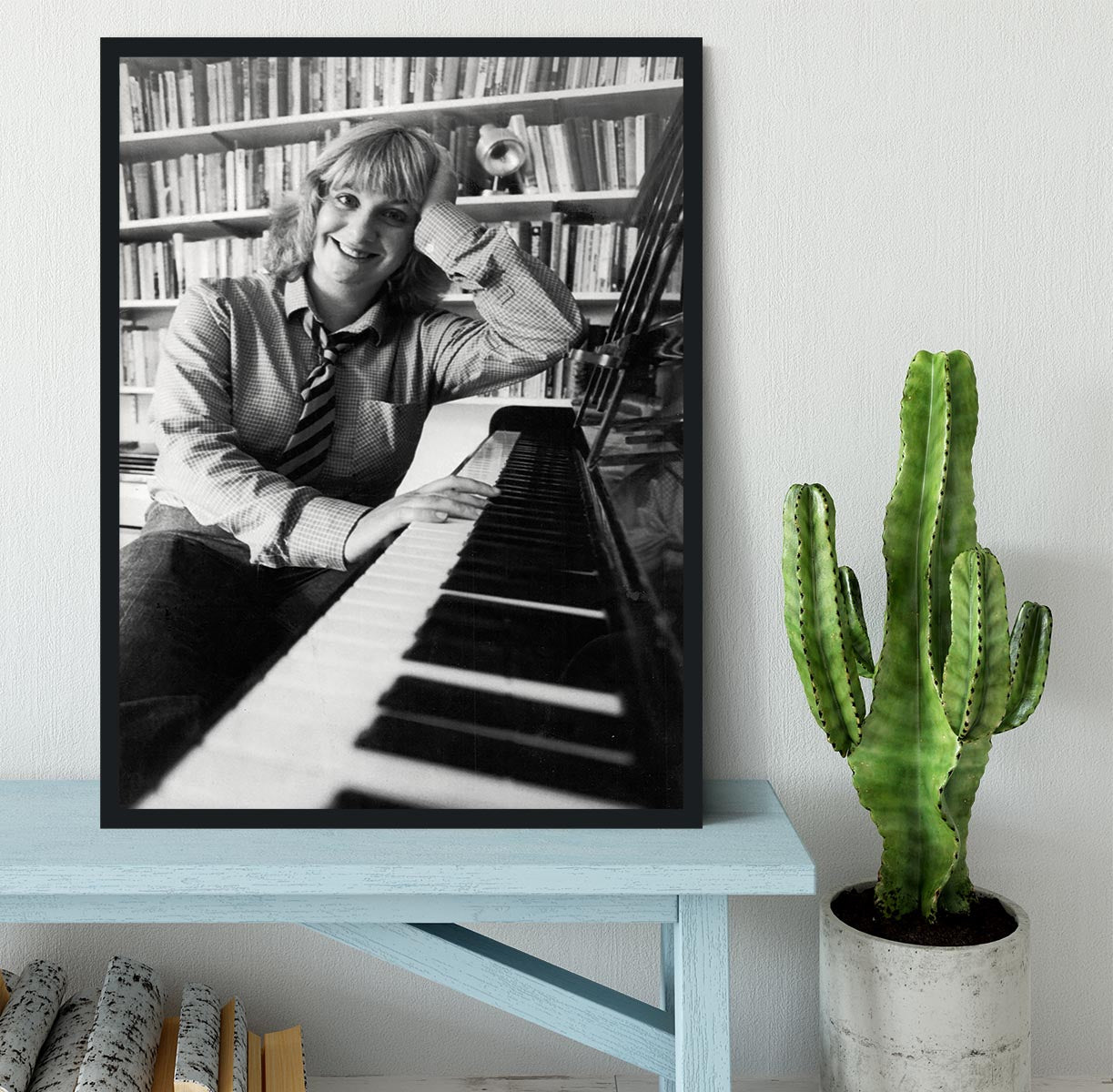 Victoria Wood at the piano Framed Print - Canvas Art Rocks - 2