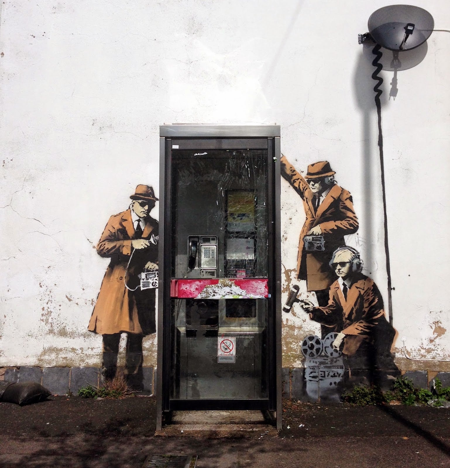 banksy telephone booth