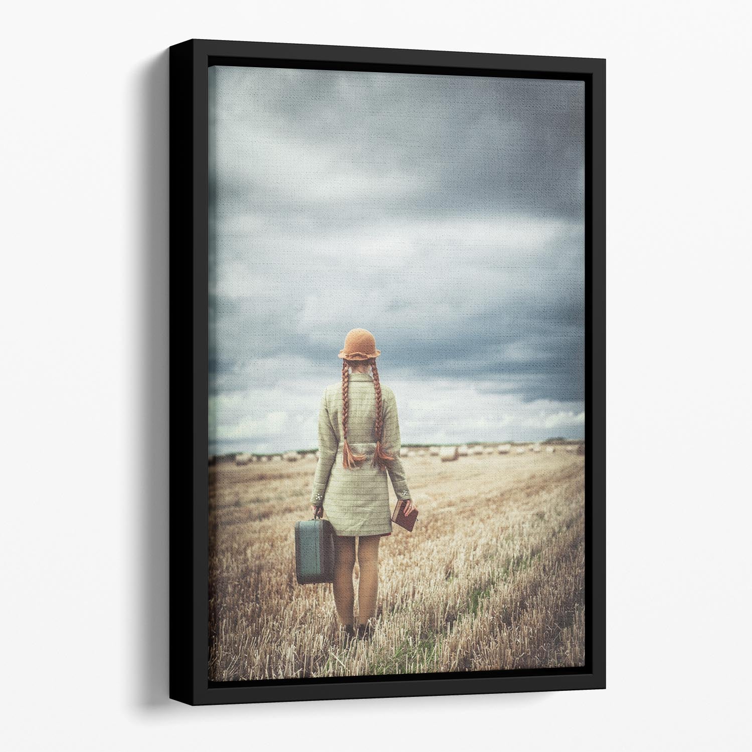 Back home Floating Framed Canvas - 1x - 1