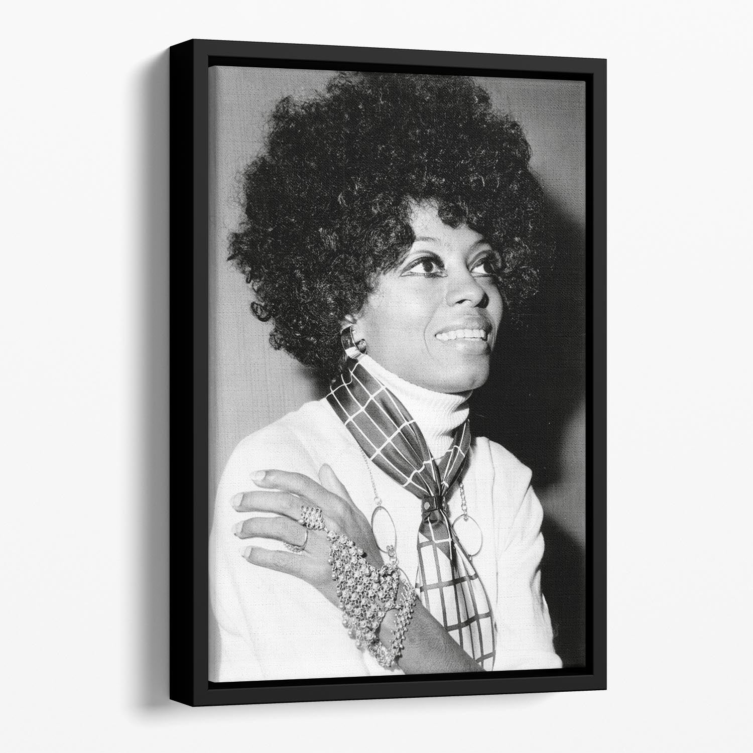 Diana Ross in 1968 Floating Framed Canvas - Canvas Art Rocks - 1