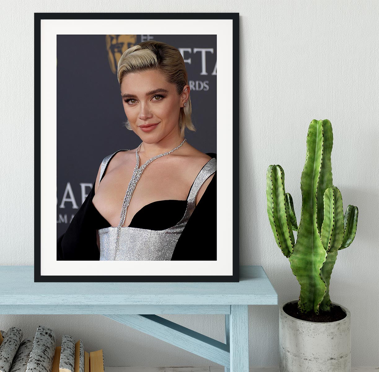 Florence Pugh at the Baftas Framed Print - Canvas Art Rocks - 1