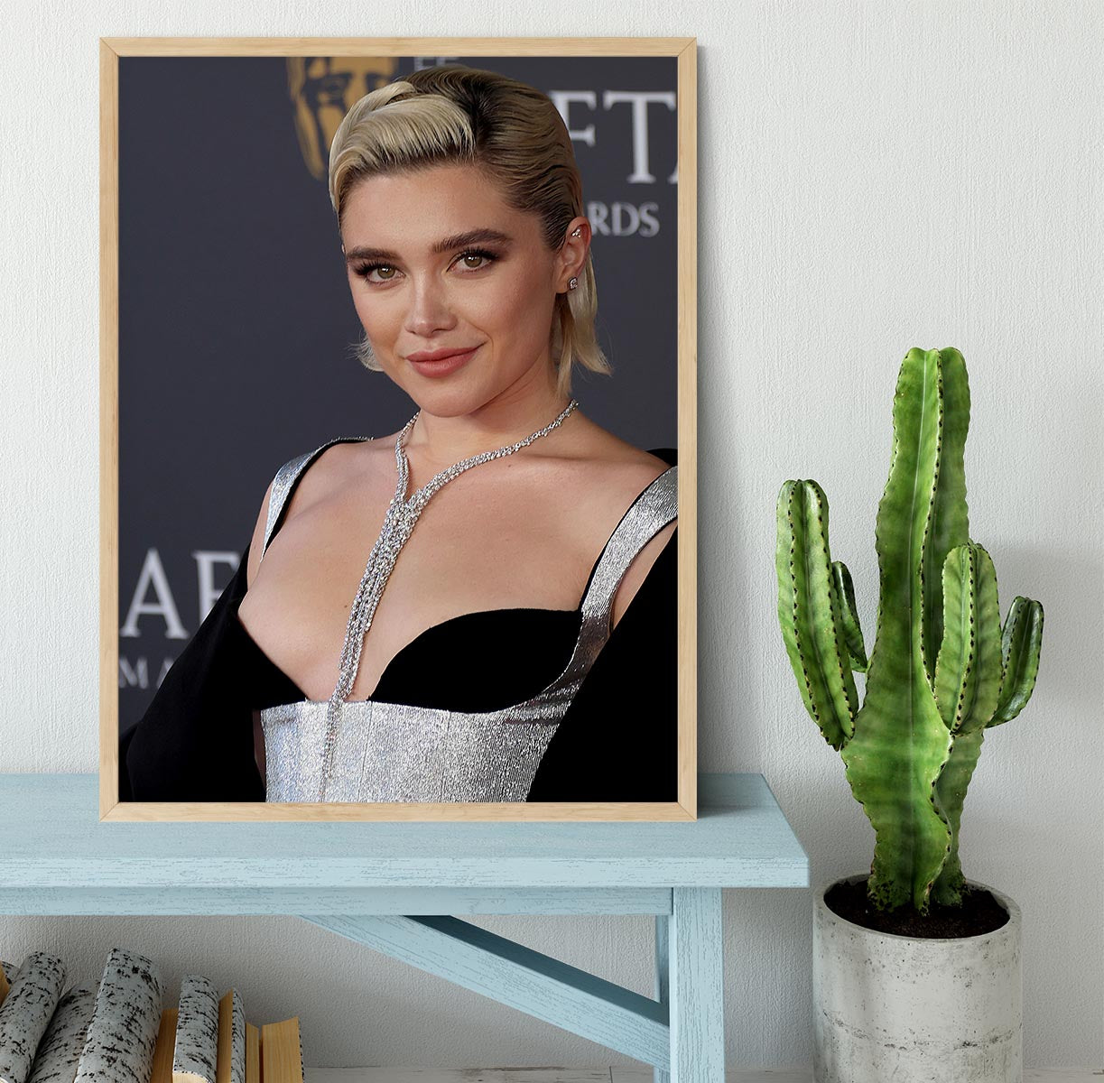 Florence Pugh at the Baftas Framed Print - Canvas Art Rocks - 4