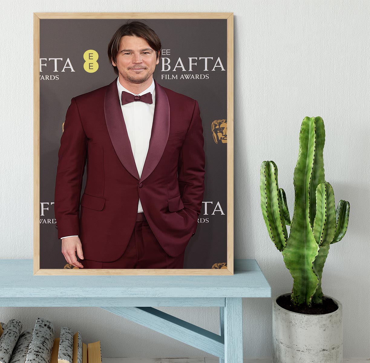 Josh Hartnett at the Baftas Framed Print - Canvas Art Rocks - 4