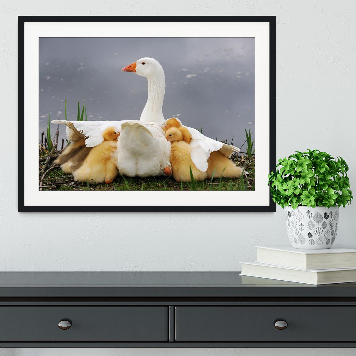 Mums protection Framed Print - 1x - 1