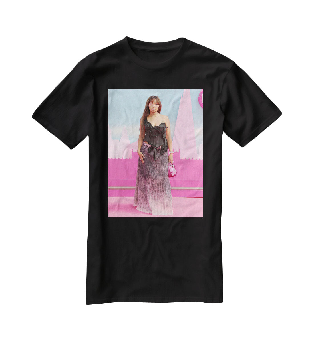 PinkPantheress at the Barbie premiere T-Shirt - Canvas Art Rocks - 1