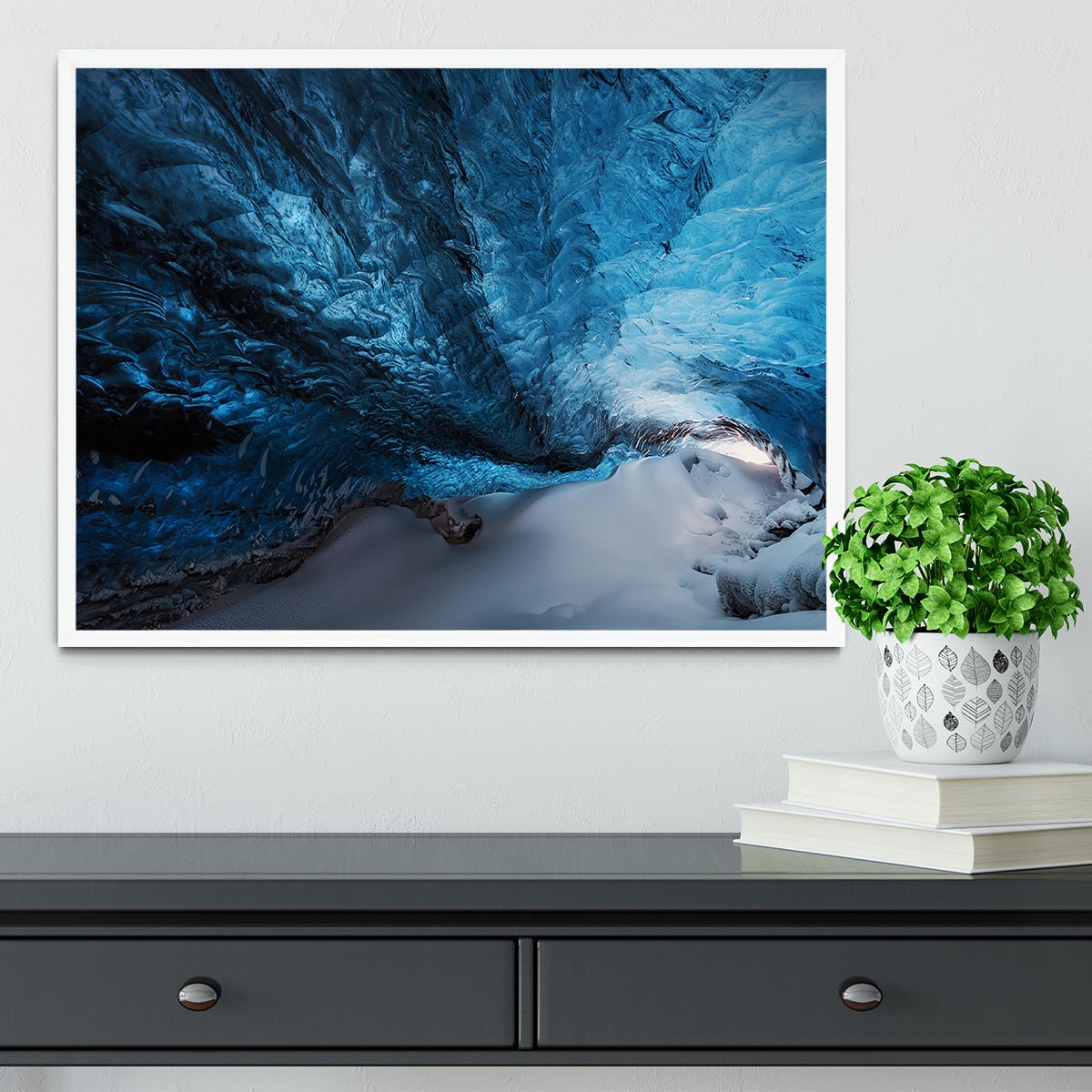 Una Grieta Azul Framed Print - Canvas Art Rocks -6