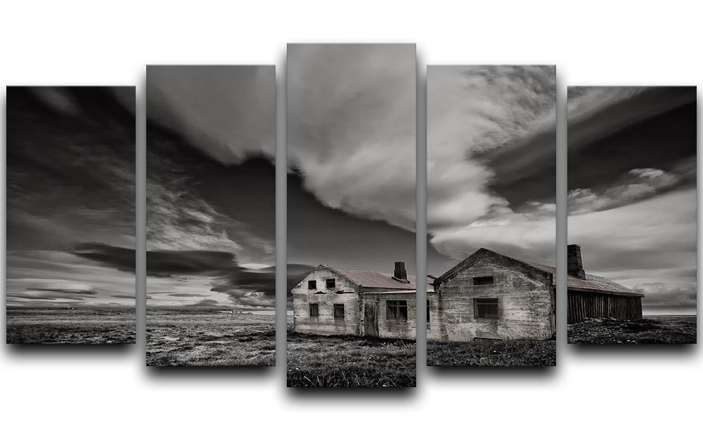 Abandoned Beachside House 5 Split Panel Canvas - Canvas Art Rocks - 1