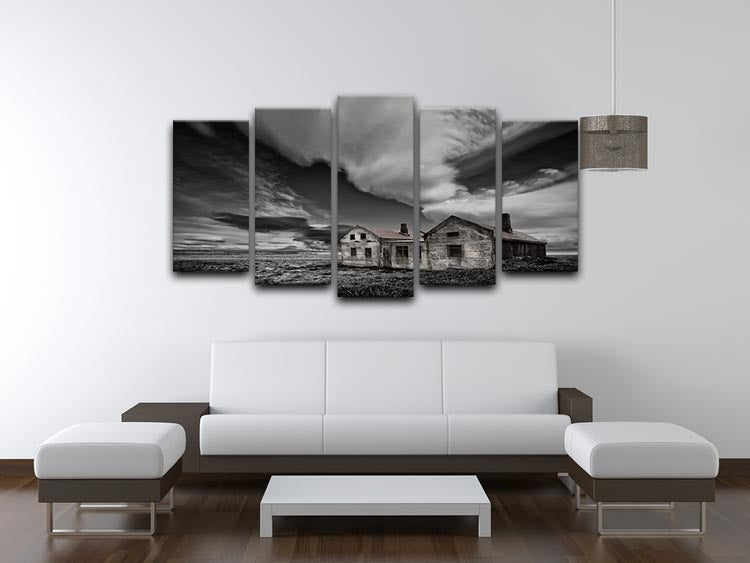 Abandoned Beachside House 5 Split Panel Canvas - Canvas Art Rocks - 3