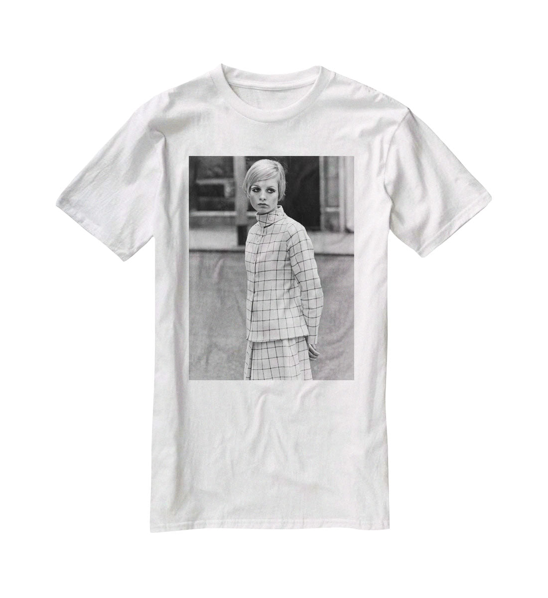 60s model Twiggy T-Shirt - Canvas Art Rocks - 5