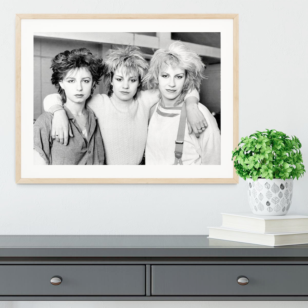 Bananarama together Framed Print - Canvas Art Rocks - 3