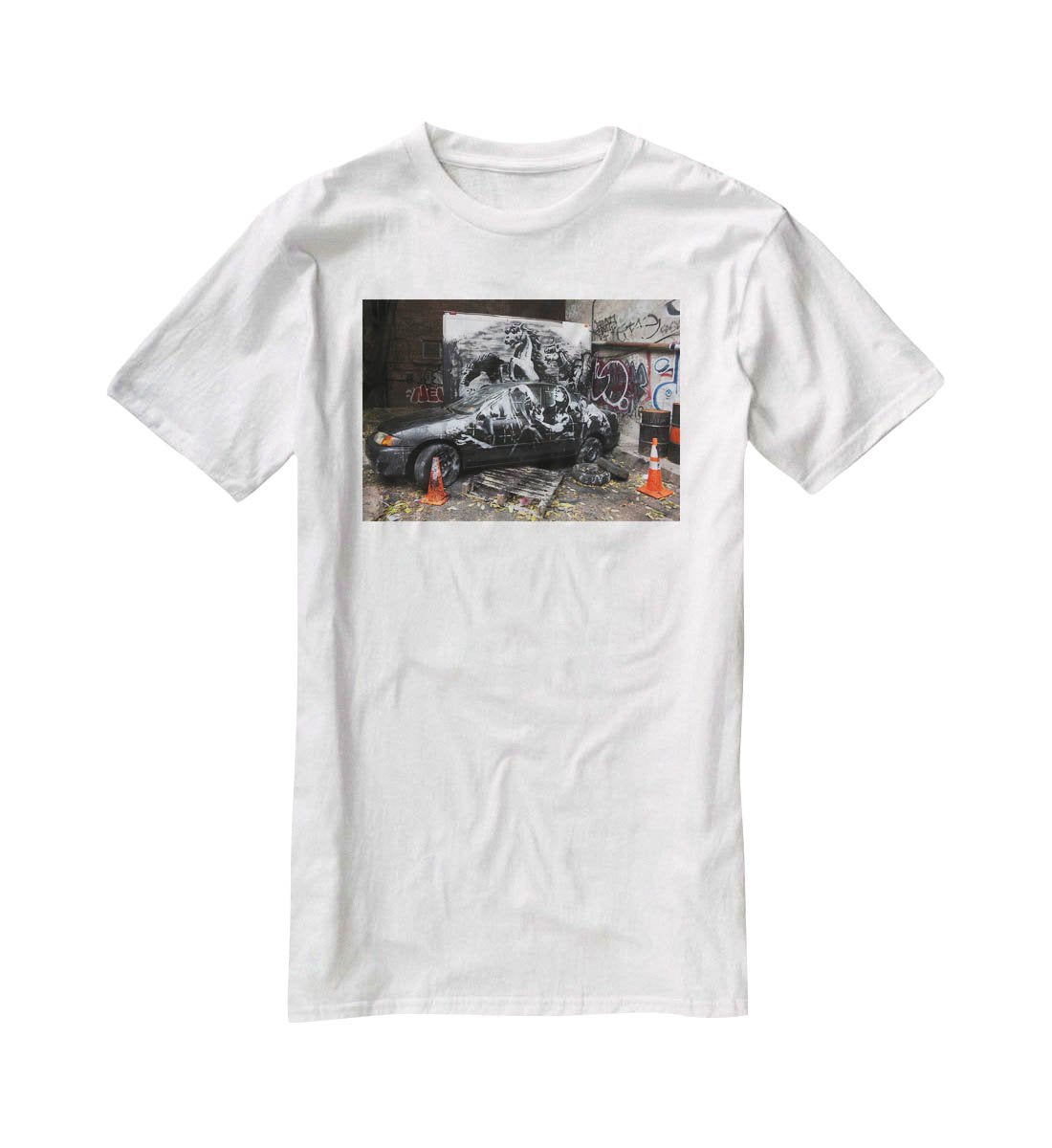 Banksy War Horse T-Shirt - Canvas Art Rocks - 5