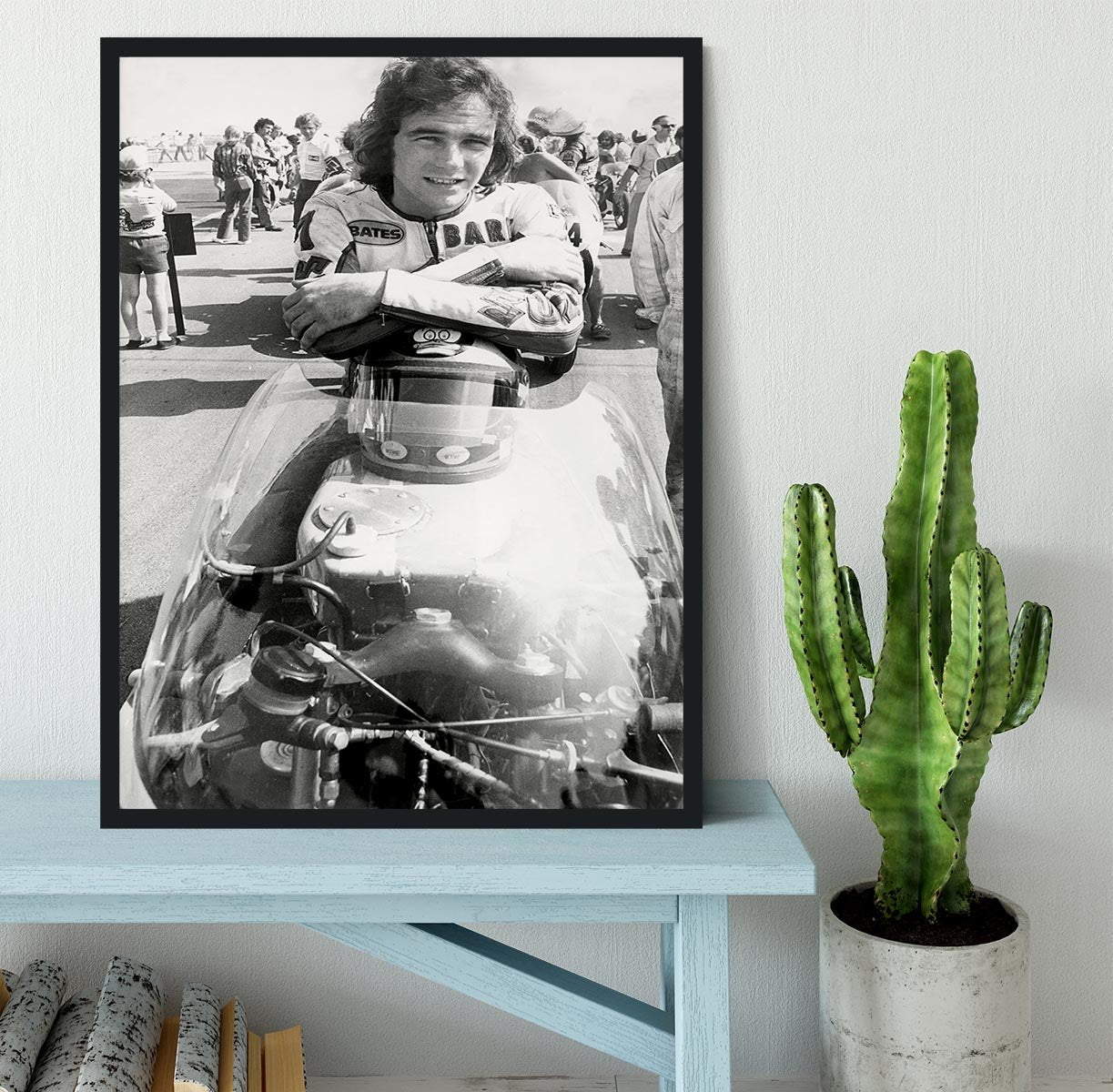 Barry Sheene motorcycle racing champion Framed Print - Canvas Art Rocks - 2