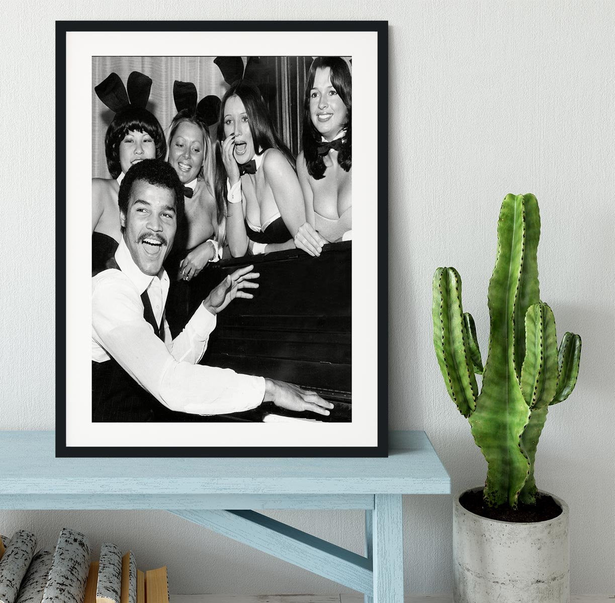 Boxer John Conteh with bunny girls at the playboy club Framed Print - Canvas Art Rocks - 1