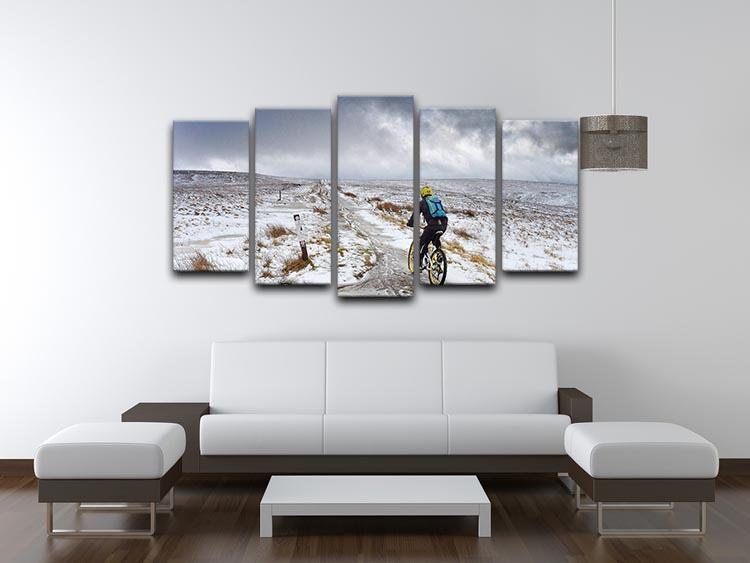 Cycling in the snow 5 Split Panel Canvas - Canvas Art Rocks - 3