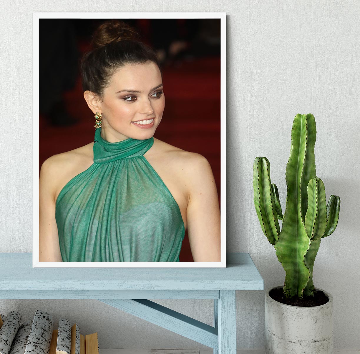 Daisy Ridley Framed Print - Canvas Art Rocks -6