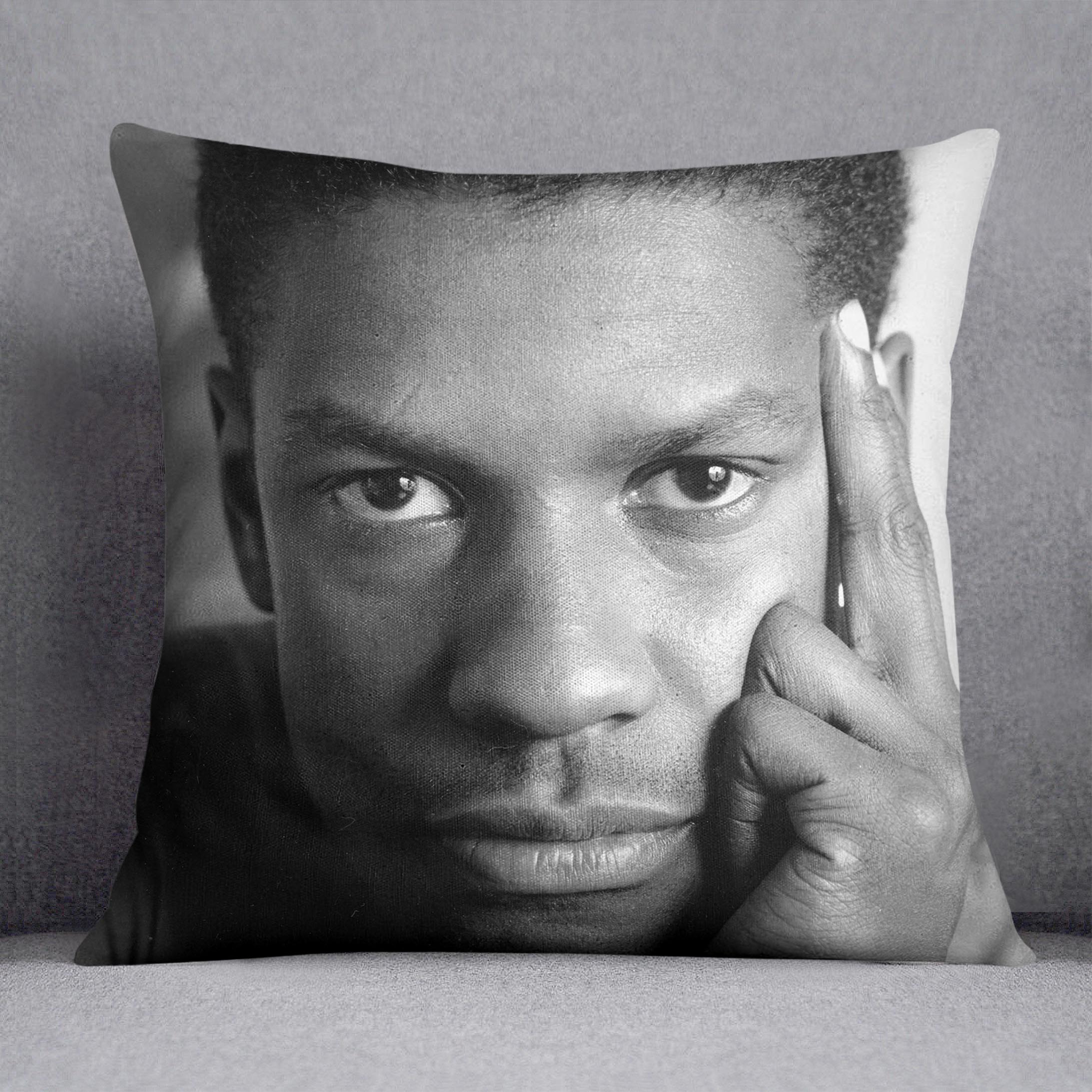 Denzel Washington Cushion - Canvas Art Rocks - 1