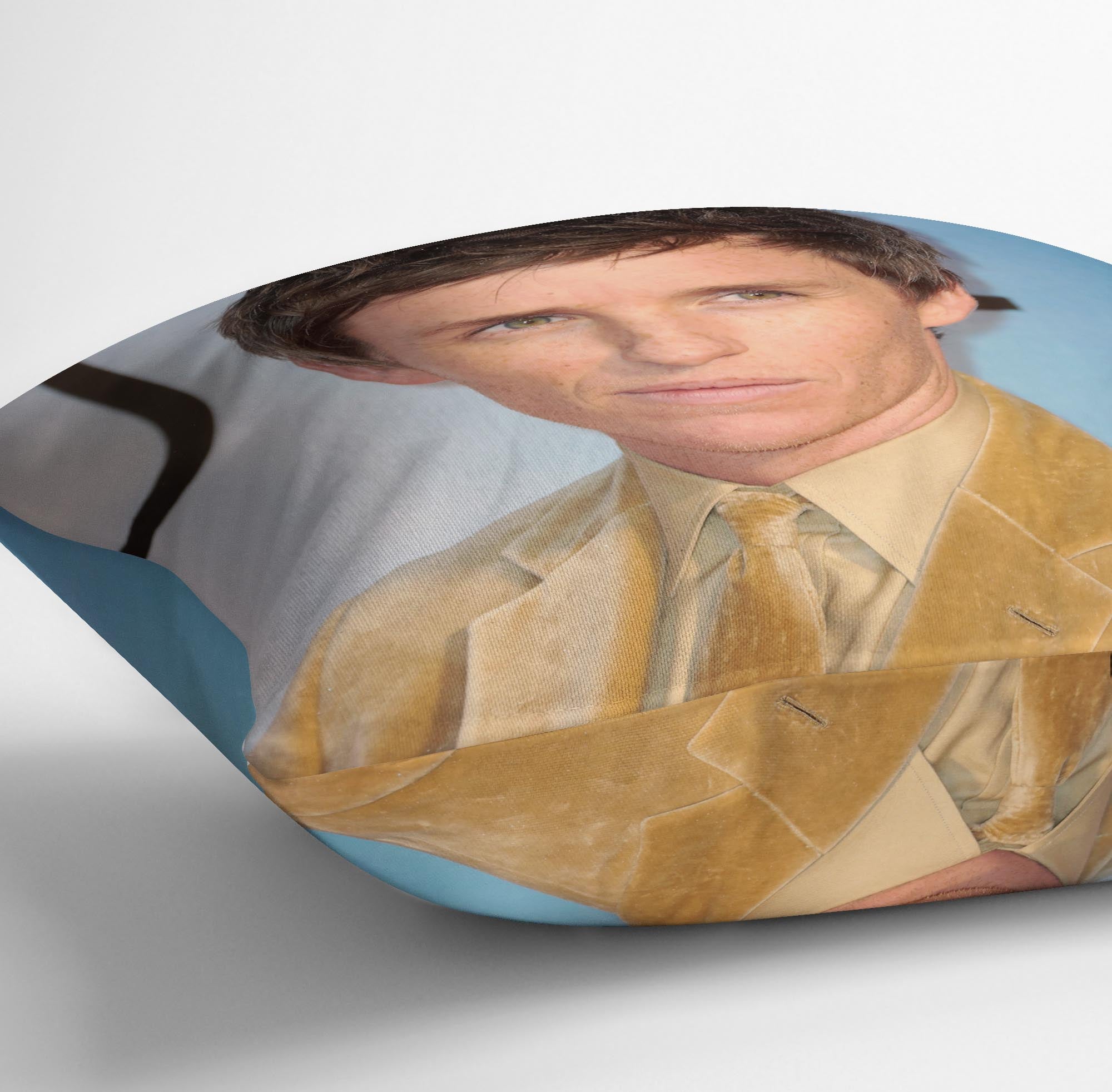 Eddie Redmayne Cushion - Canvas Art Rocks - 3