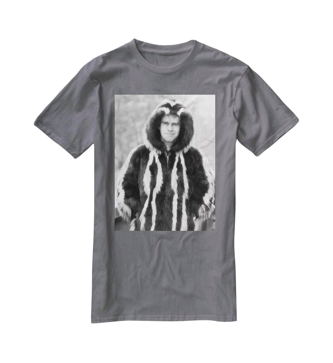 Elton in furs T-Shirt - Canvas Art Rocks - 3