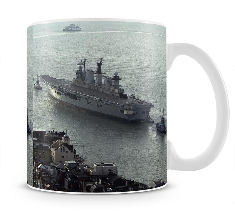 HMS Illustrious leaves Portsmouth Harbour Mug - Canvas Art Rocks - 1