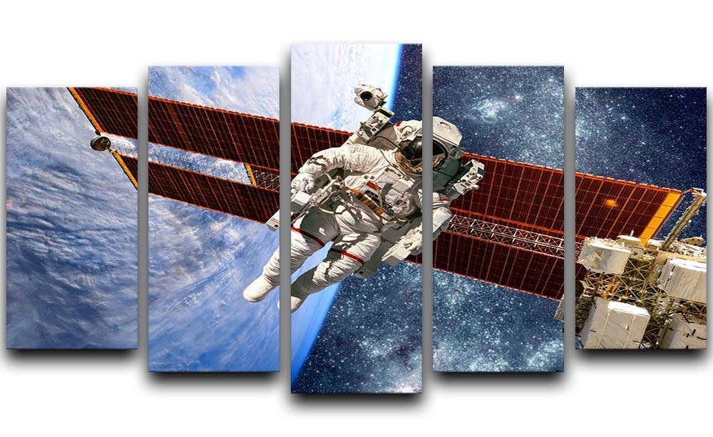 International Space Station and astronaut 5 Split Panel Canvas  - Canvas Art Rocks - 1
