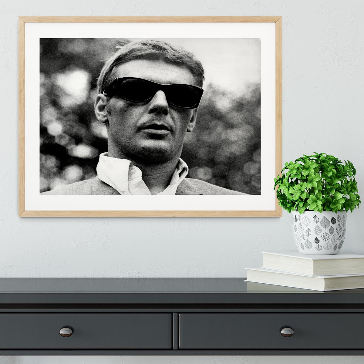 James Fox Framed Print - Canvas Art Rocks - 3