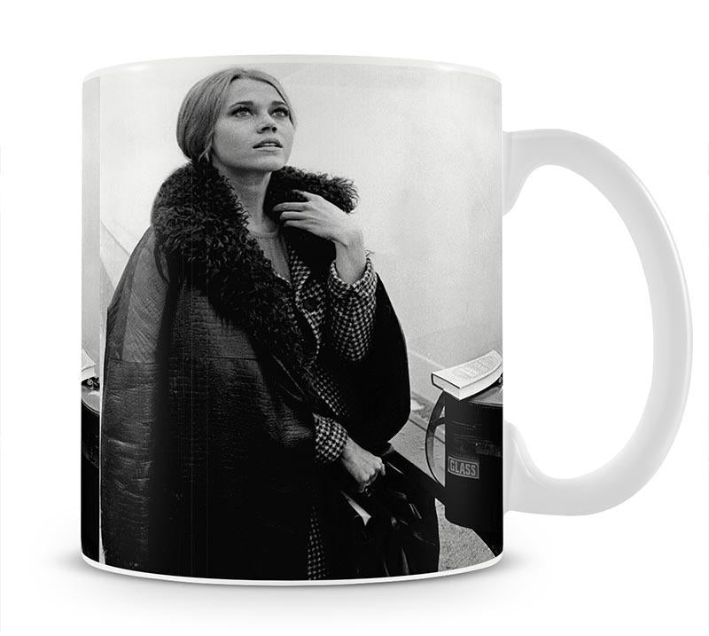 Jane Fonda Mug - Canvas Art Rocks - 1