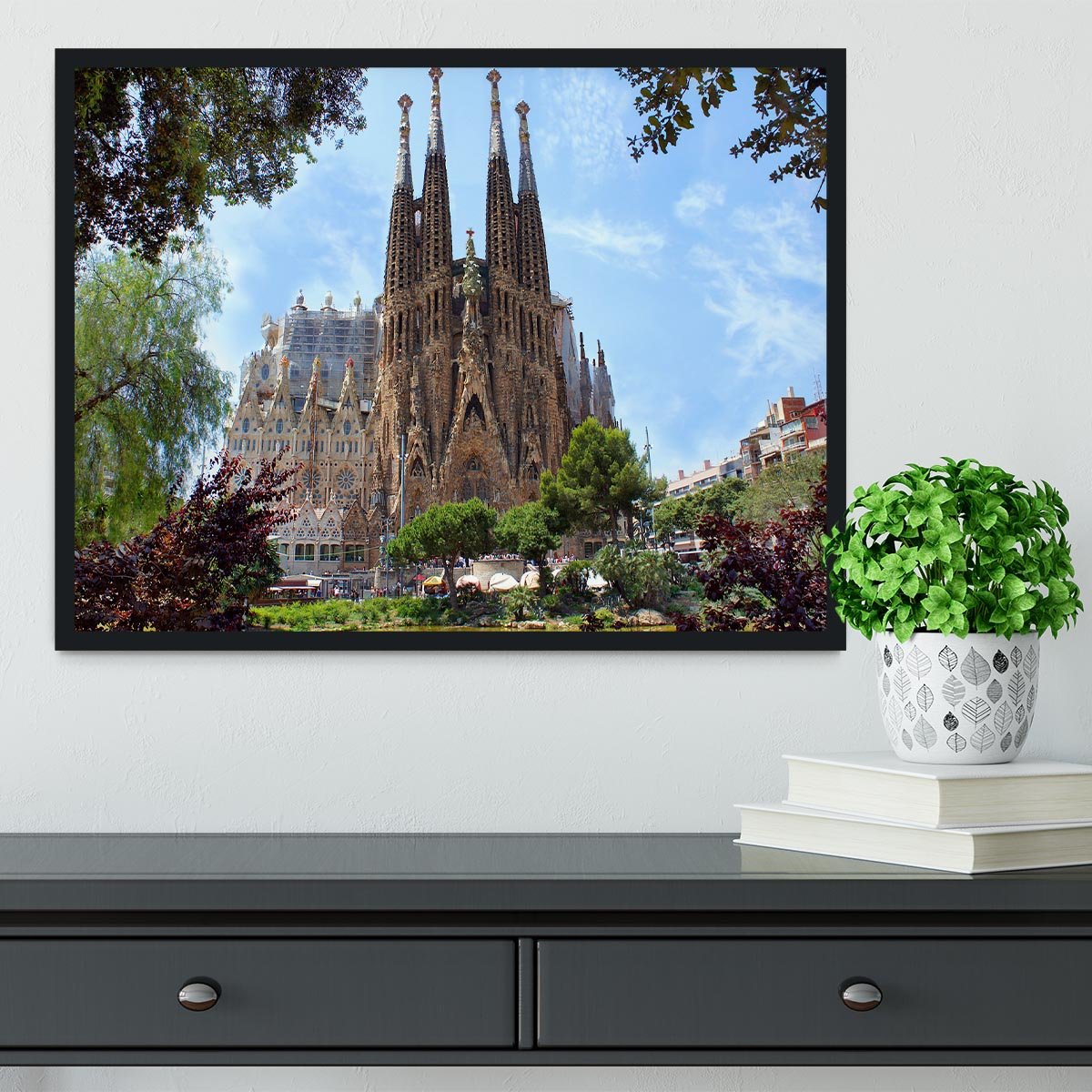 La Sagrada Familia Framed Print - Canvas Art Rocks - 2