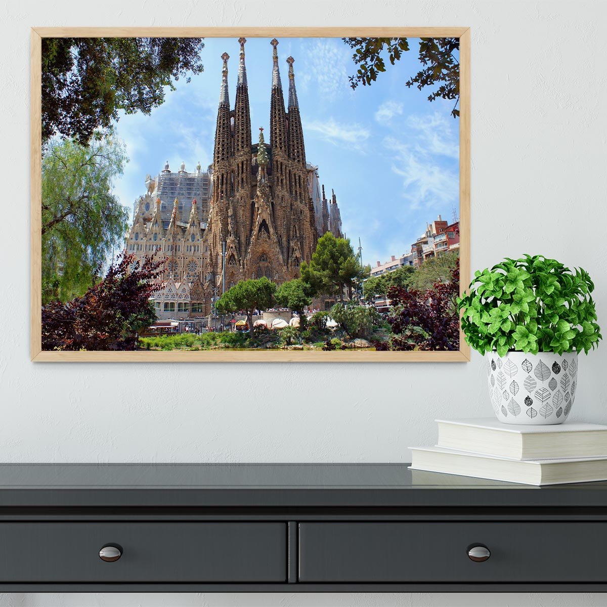 La Sagrada Familia Framed Print - Canvas Art Rocks - 4
