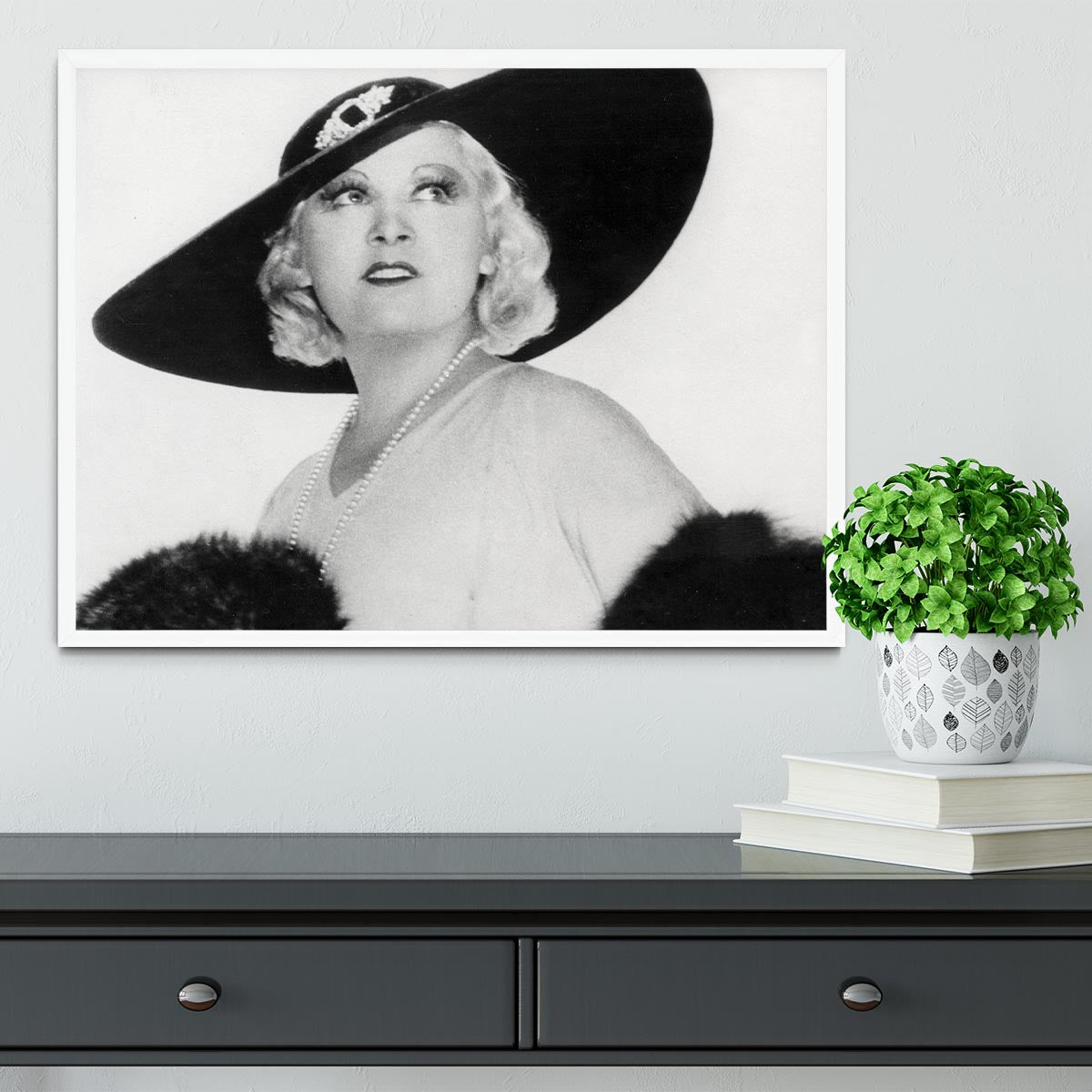 Mae West Framed Print - Canvas Art Rocks -6