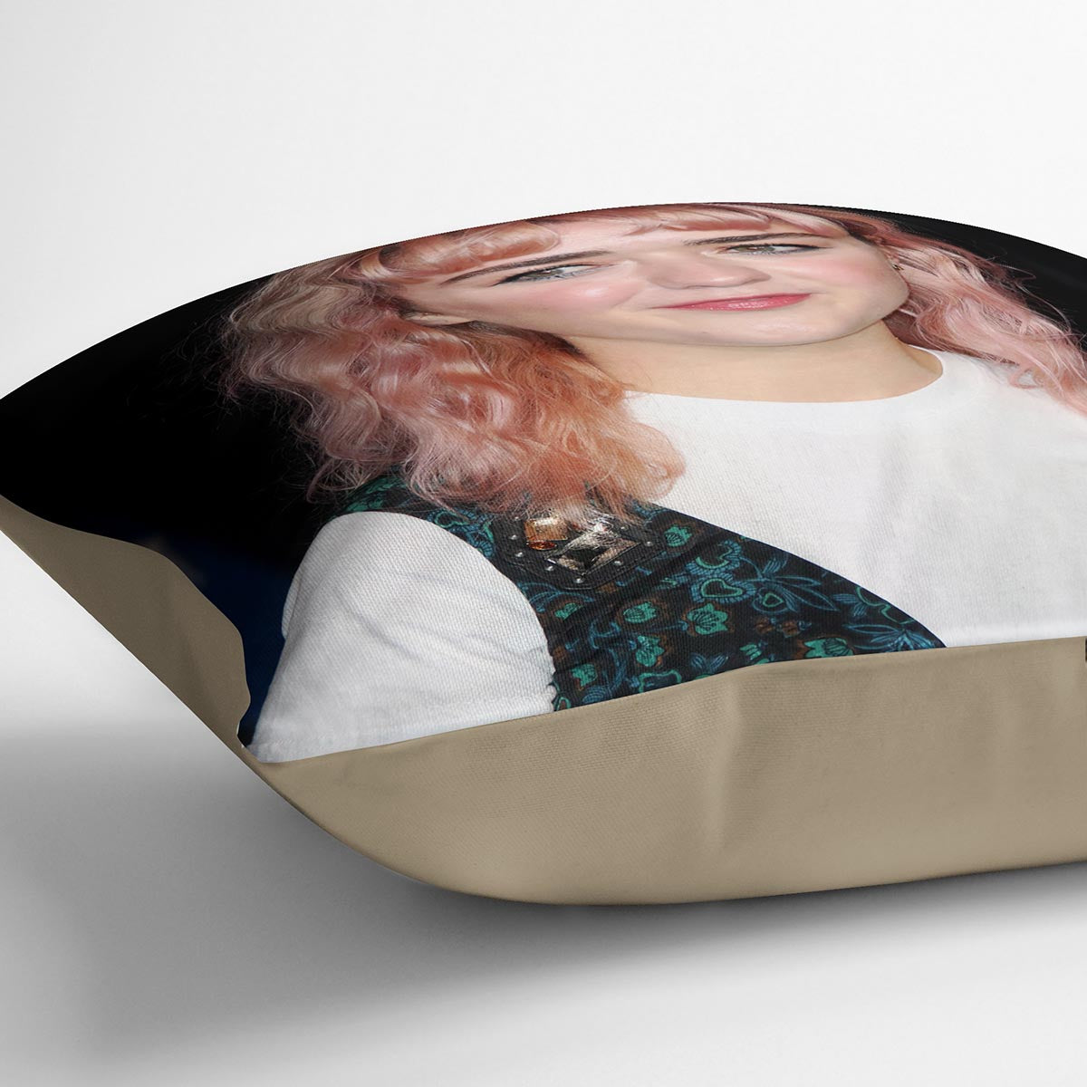 Maisie Williams Cushion