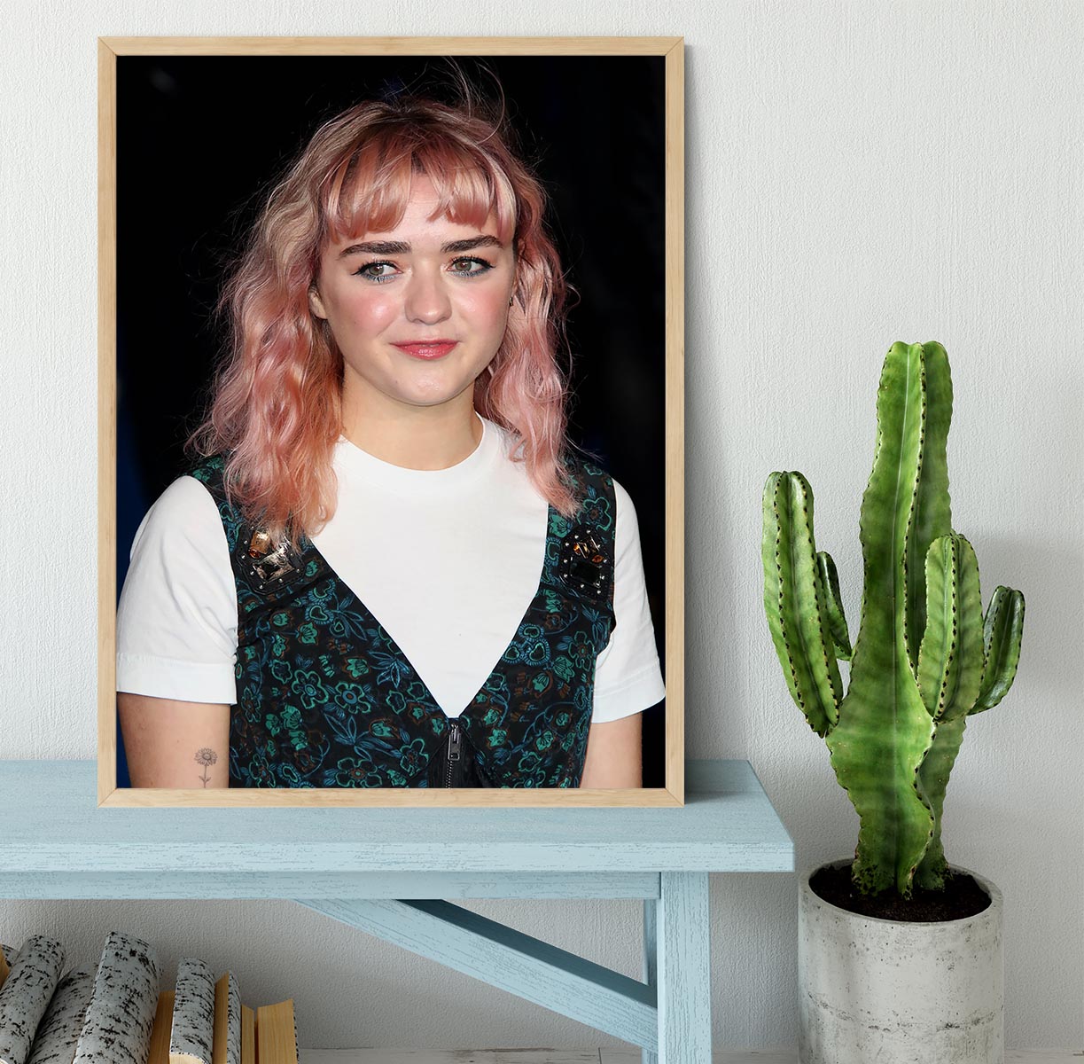 Maisie Williams Framed Print - Canvas Art Rocks - 4