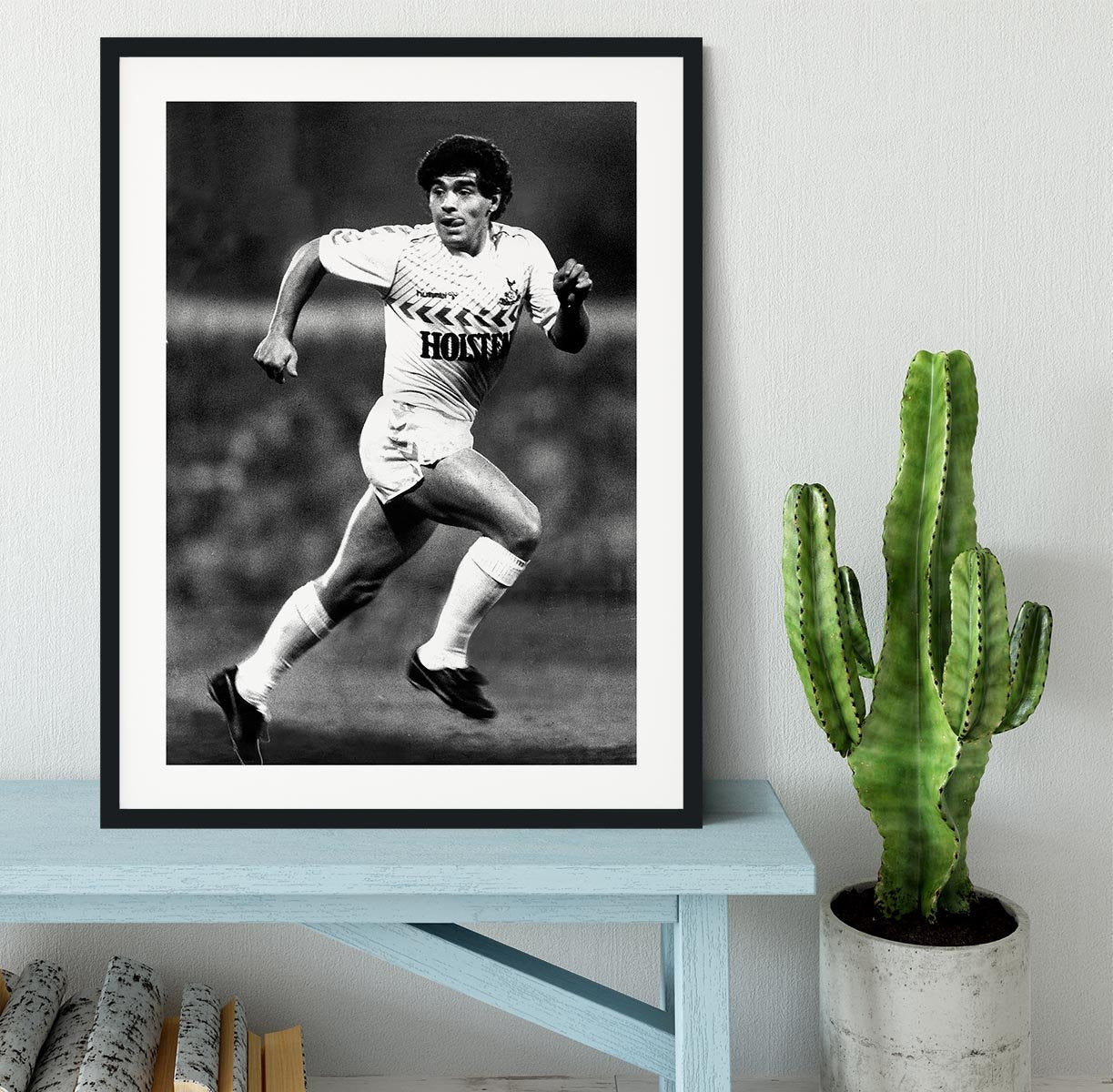 Maradona Framed Print - Canvas Art Rocks - 1