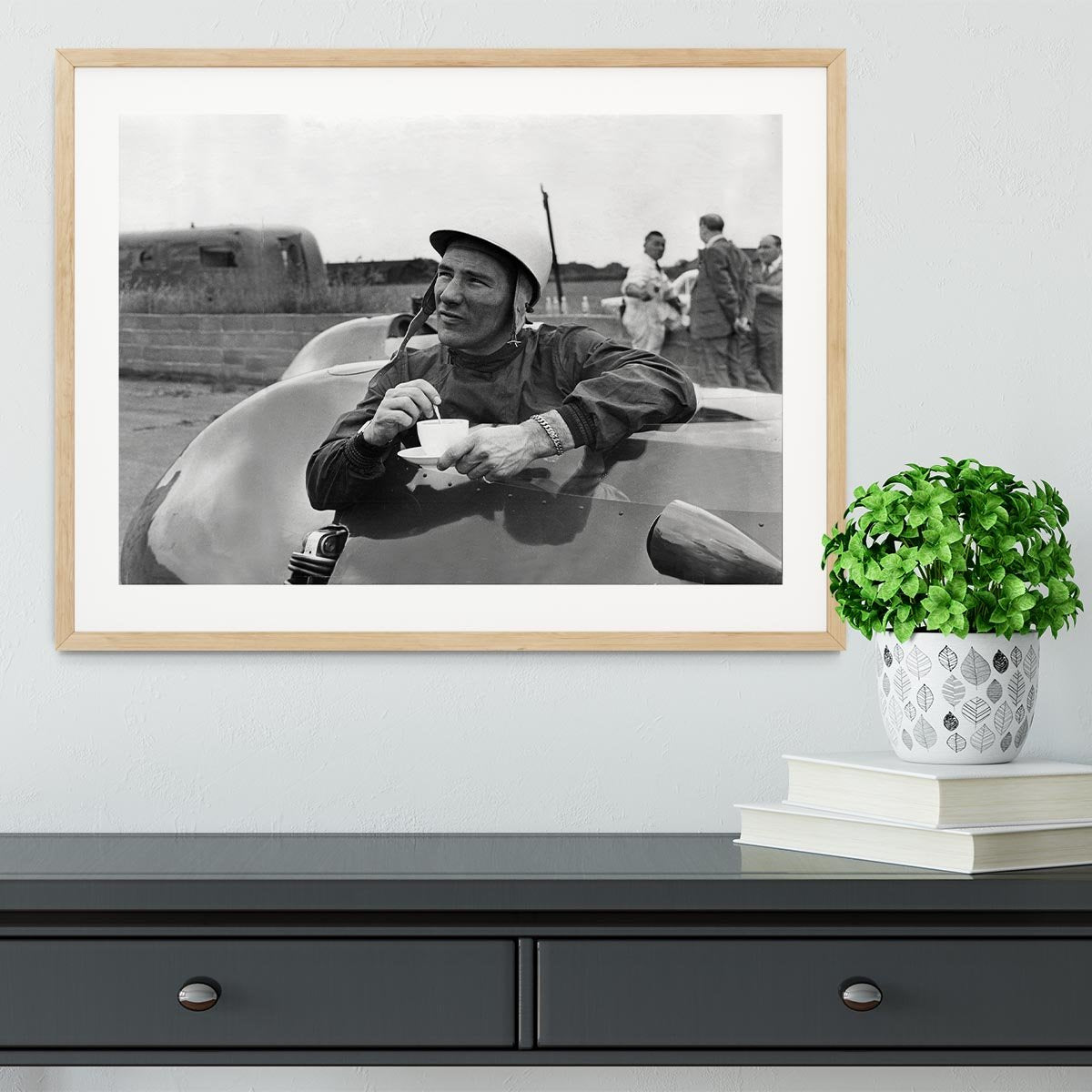 Motor racing driver Stirling Moss Framed Print - Canvas Art Rocks - 3