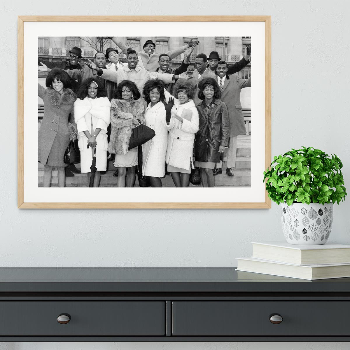 Motown Revue UK Tour 1965 Framed Print - Canvas Art Rocks - 3
