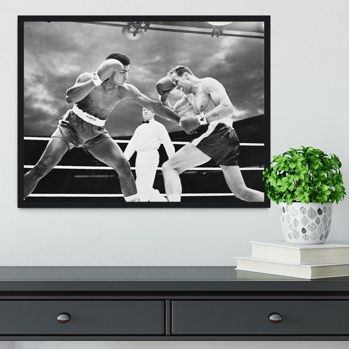 Muhammad Ali v Henry Cooper Framed Print - Canvas Art Rocks - 2