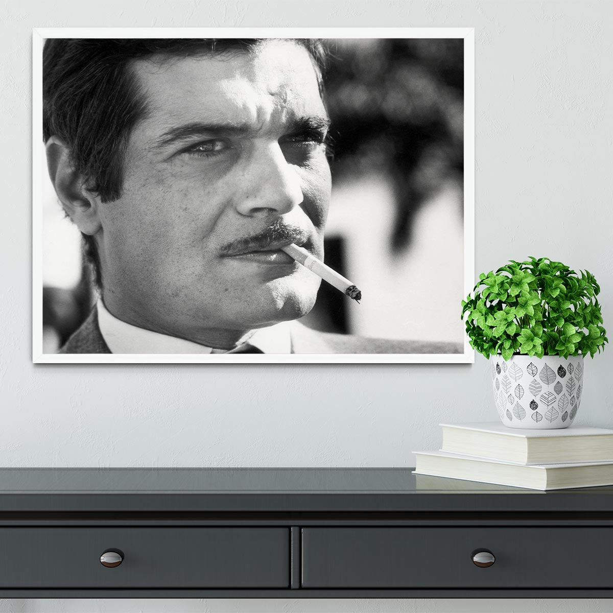 Omar Sharif Framed Print - Canvas Art Rocks -6