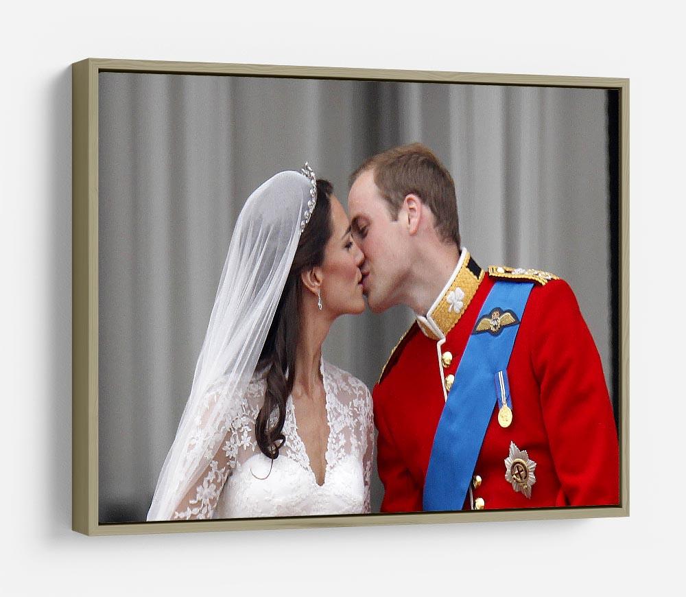 Prince William and Kate sharing a wedding kiss HD Metal Print