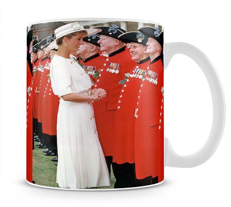 Princess Diana meeting pensioners at Royal Hospital Chelsea Mug - Canvas Art Rocks - 1