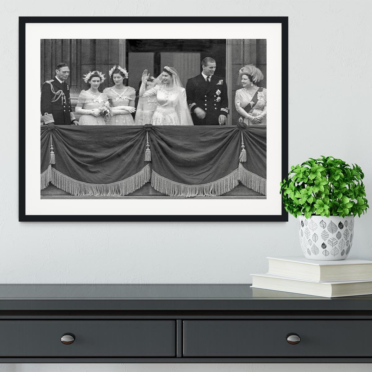 Queen Elizabeth II Wedding family group on balcony Framed Print - Canvas Art Rocks - 1