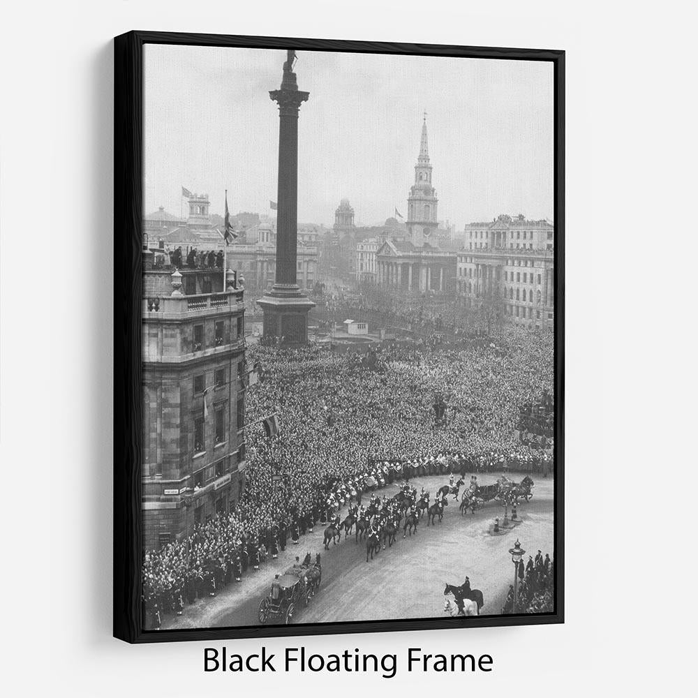 Queen Elizabeth II Wedding wedding coach in Trafalgar Square Floating Frame Canvas
