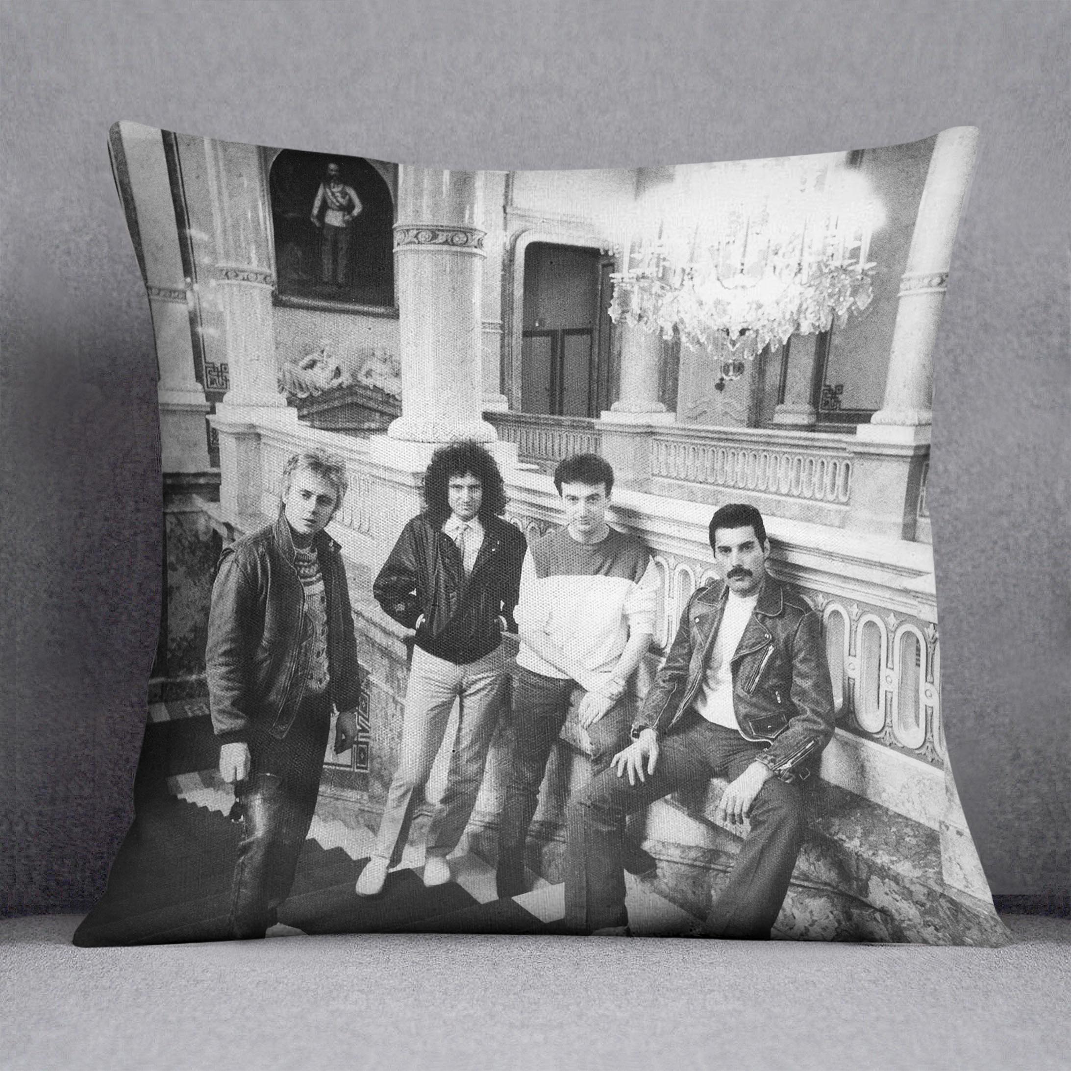 Queen in Vienna Cushion