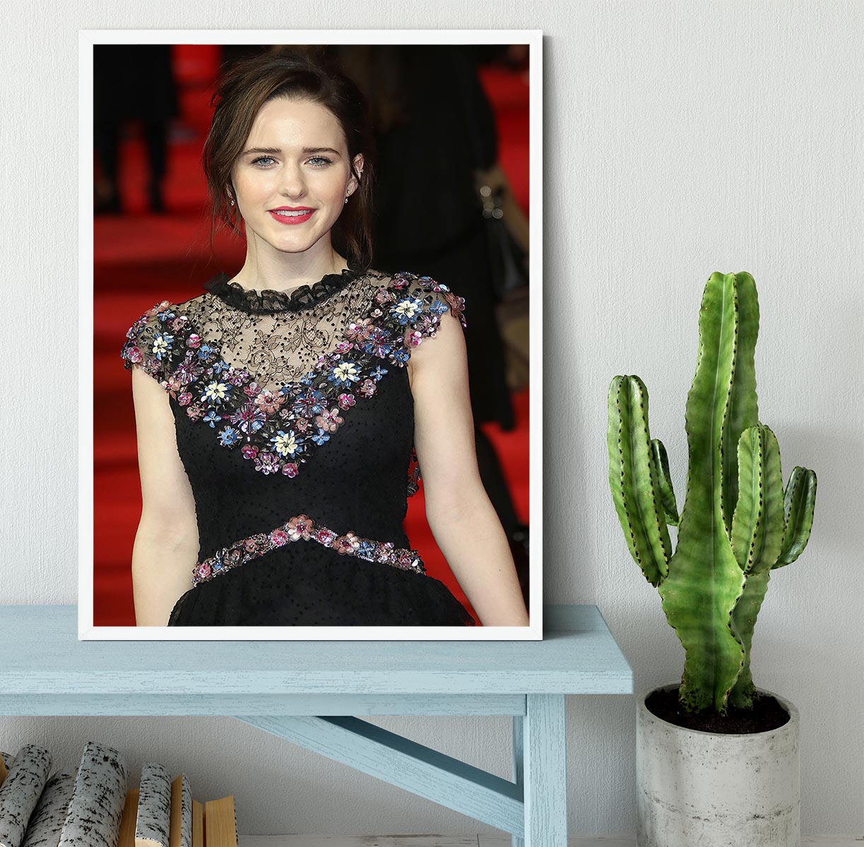 Rachel Brosnahan Framed Print - Canvas Art Rocks -6