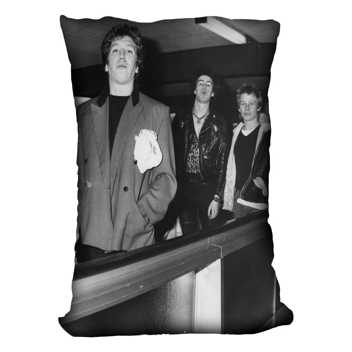 Sex Pistols departing Cushion