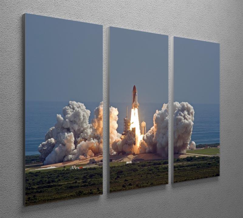 Shuttle Endeavour Launch 3 Split Panel Canvas Print - Canvas Art Rocks - 2