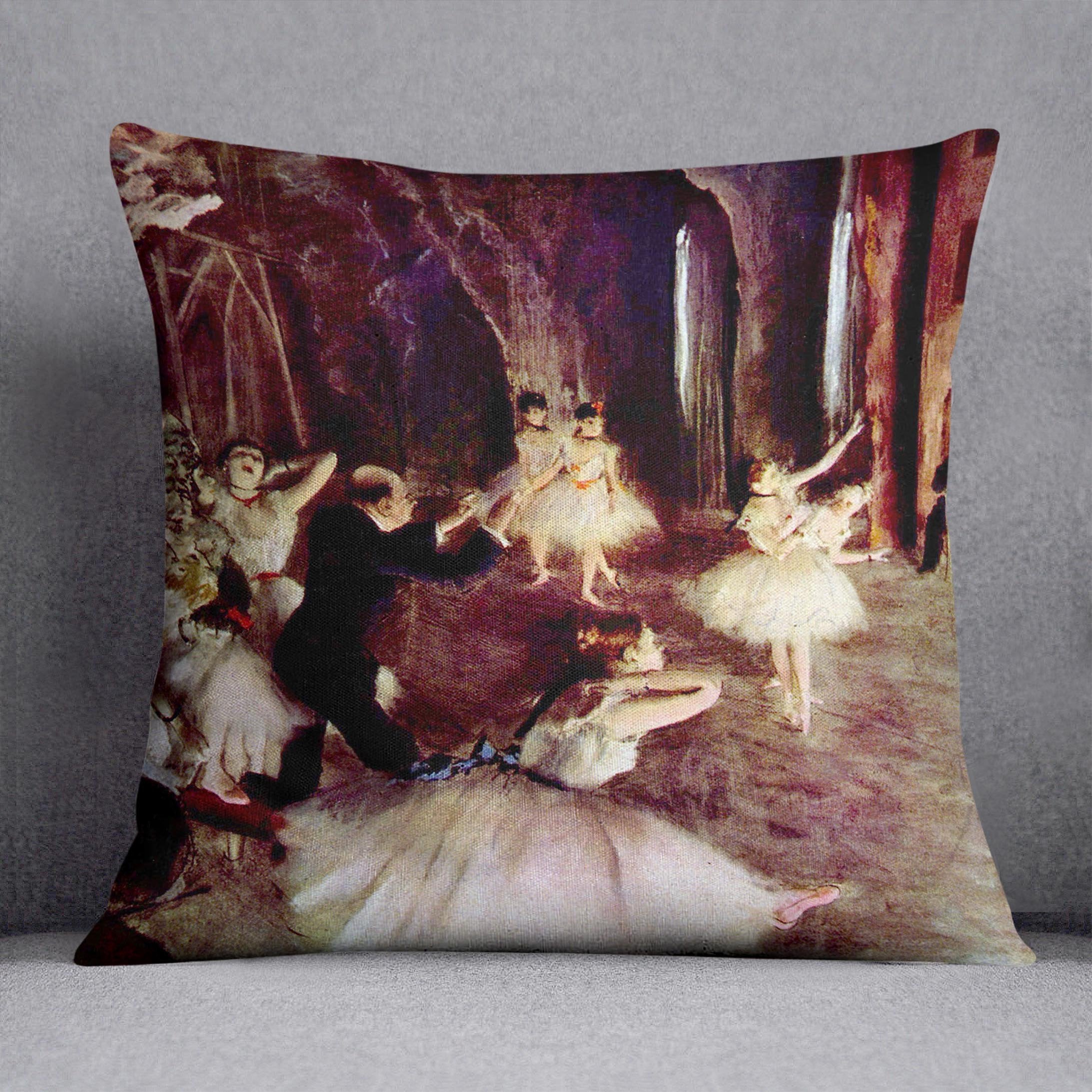 Stage trial by Degas Cushion