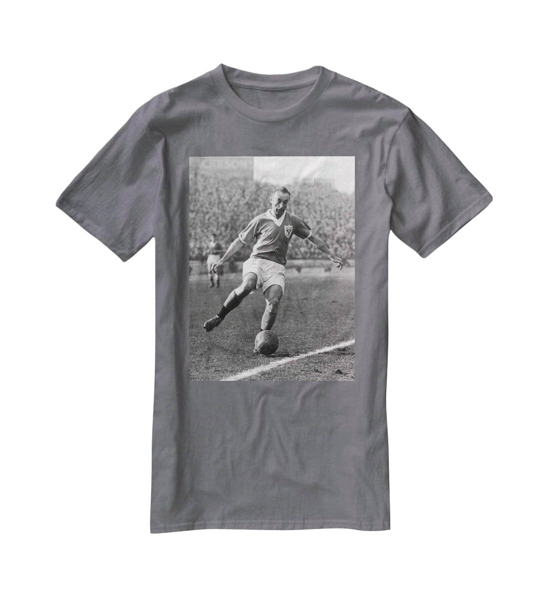 Stanley Matthews playing football T-Shirt - Canvas Art Rocks - 3